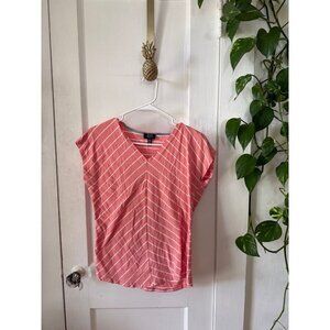 Jones New York women’s size medium pink and white shirt